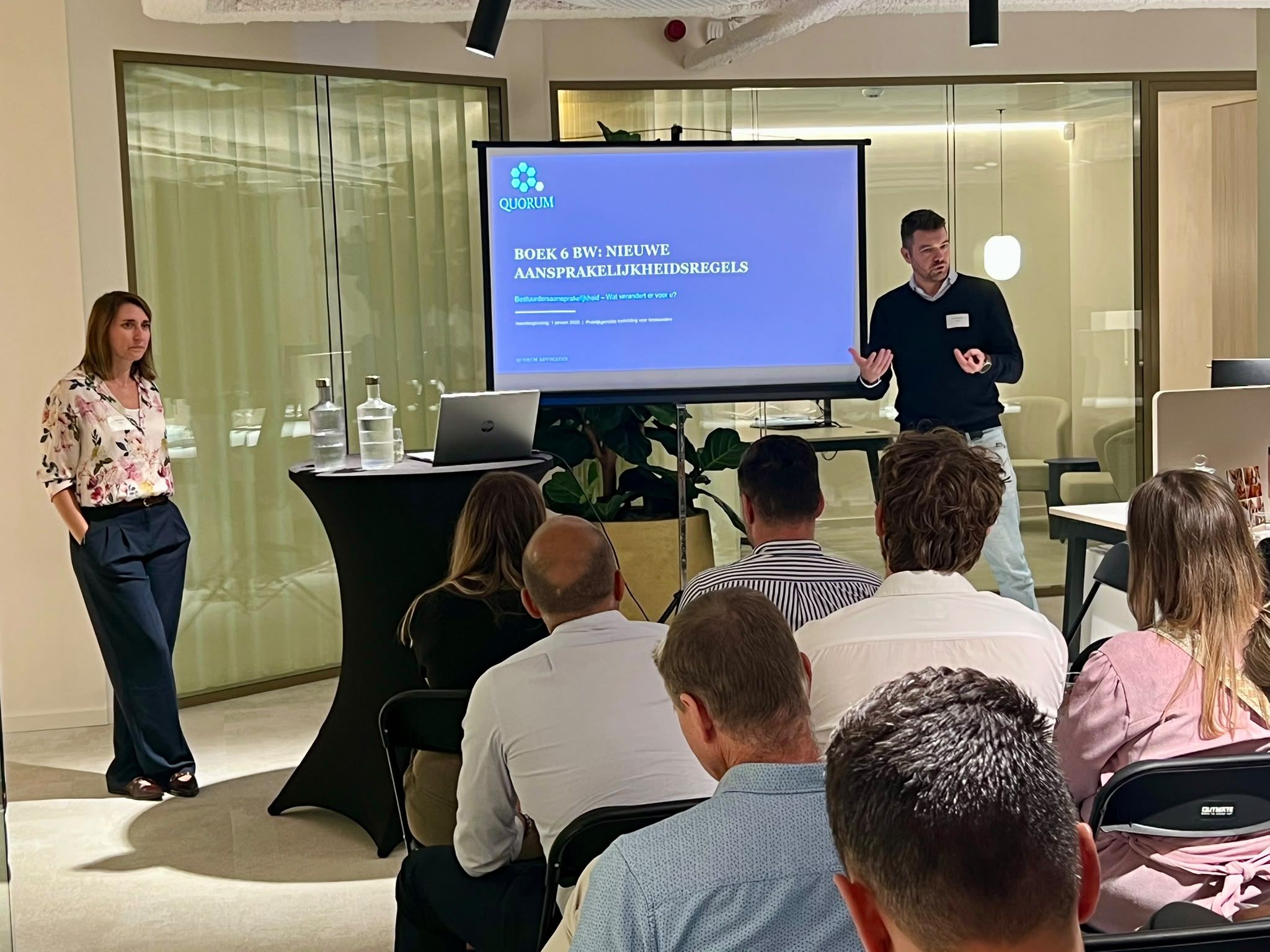 Presentatie tijdens het seminarie bij Finex